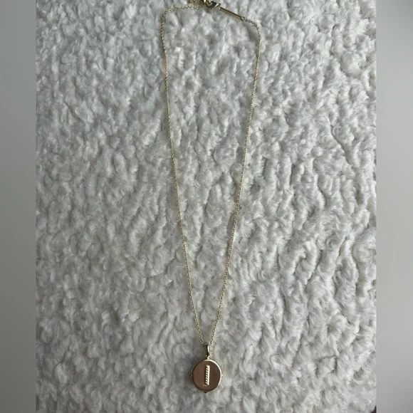 Kendra Scott Letter “I”Gold Disc Pendant Necklace in Iridescent Abalone - Picture 3 of 8